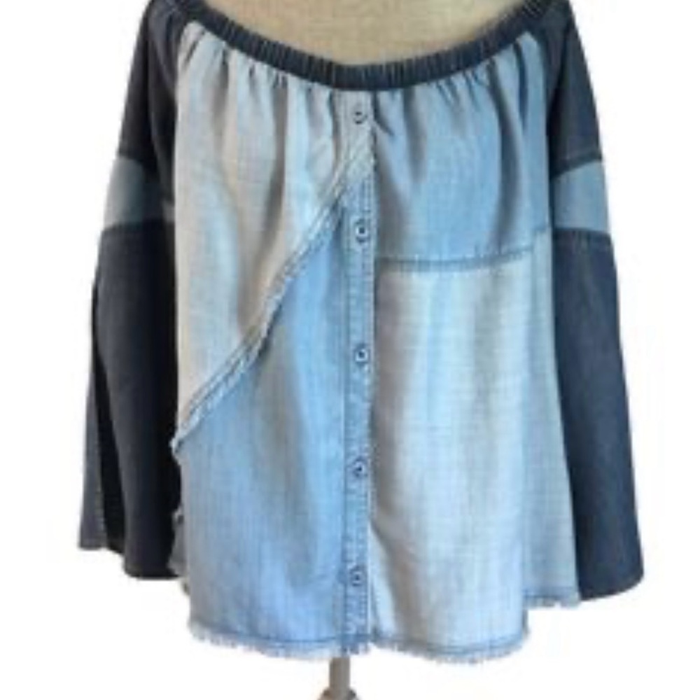 Cloth & Stone Pieced denim off the shoulder top